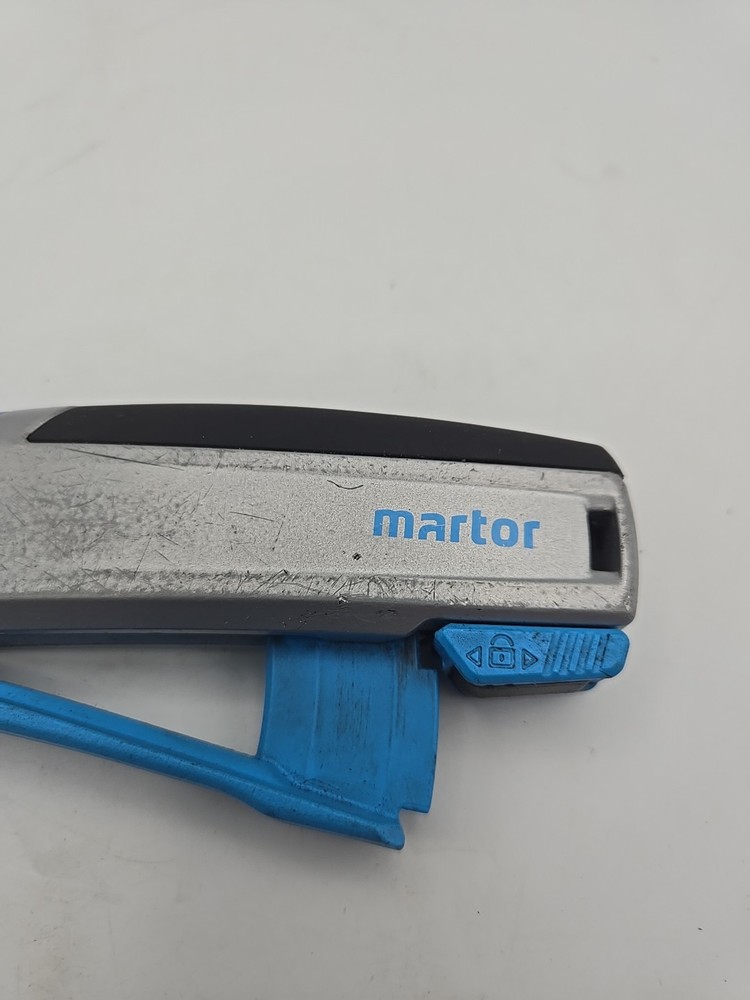 MARTOR Secupro 625 Automatic Retractable Safety Knife
