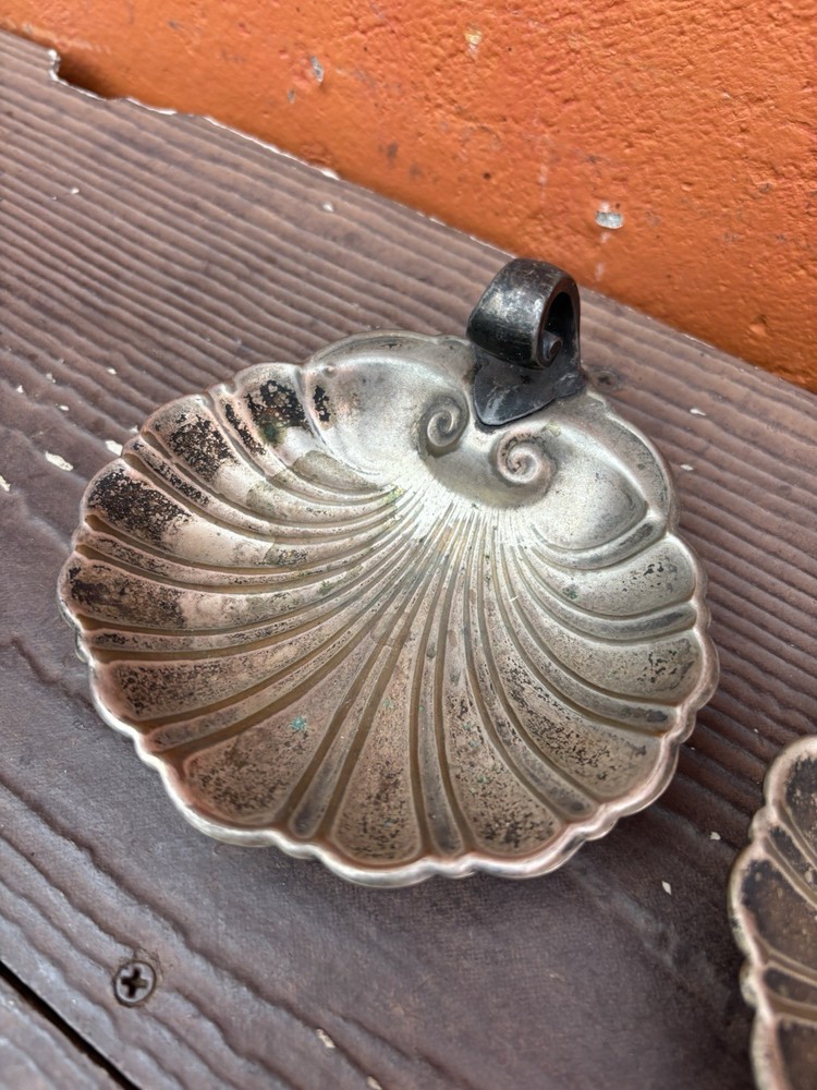 Lot 2 Vtg Crescent Silver Co Plated Clam Shell Serving Dish Trinket Tray Footed