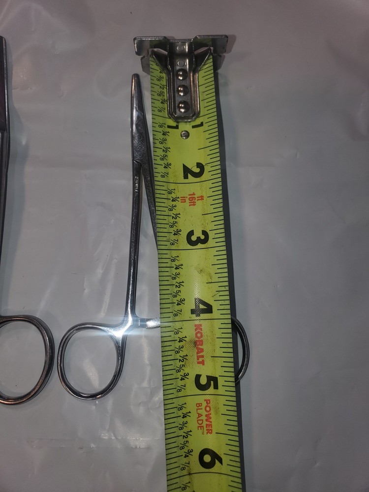 2 Pcs Surgical Instruments 5" Smooth forceps and 5.75"scissors