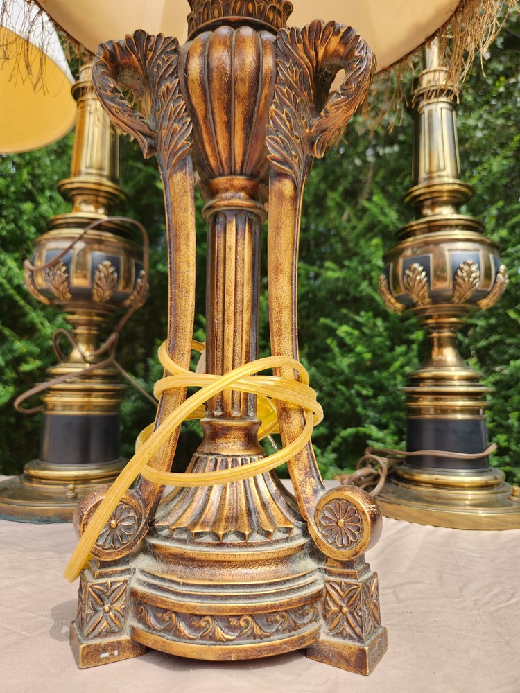 Baroque Style Bronzed Table Lamp