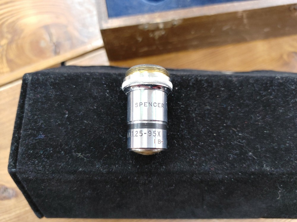 Spencer Microscope Lens Kit Including Eye Pieces & Objective Lenses