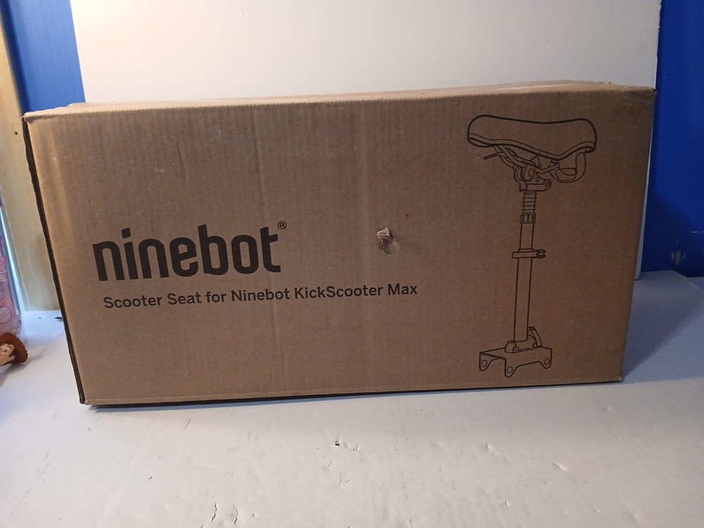 Segway Ninebot Scooter Seat Model NEW Open Box.