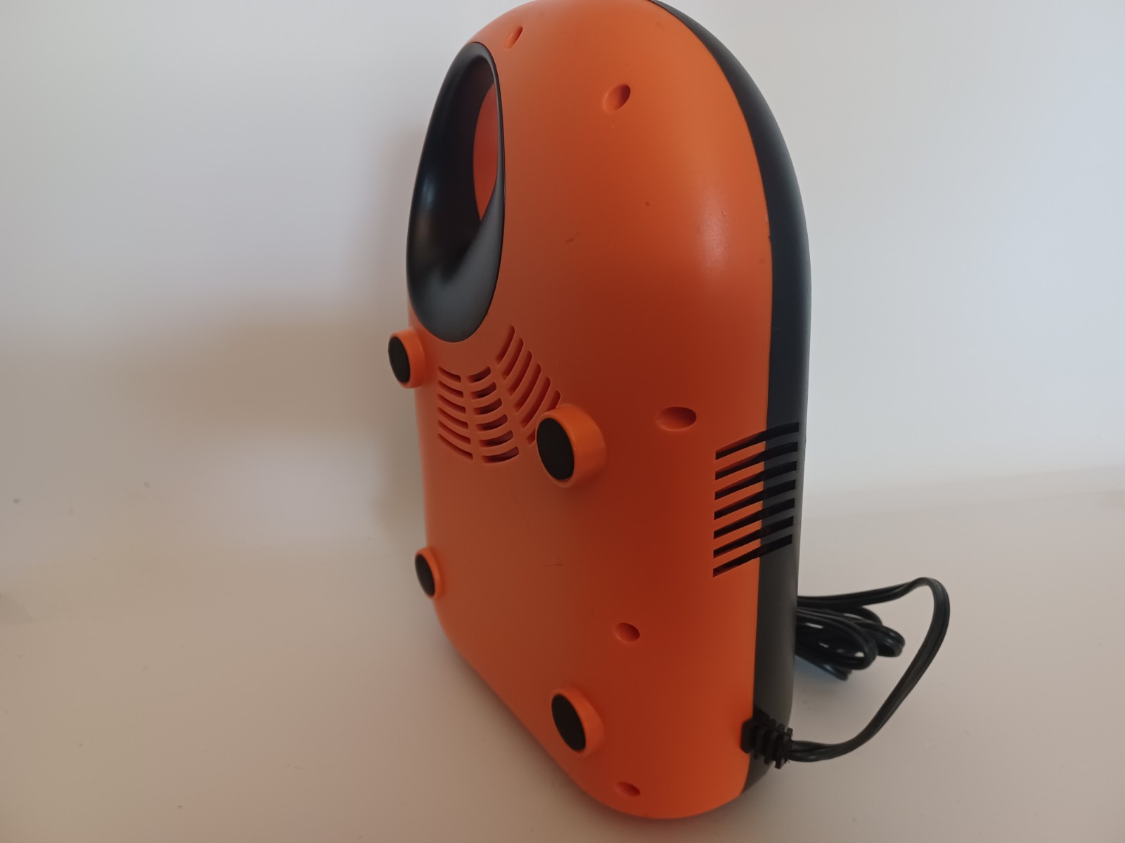 Electric air pump truck 12v/20psi suitable for vertial paddleboards and kayaks