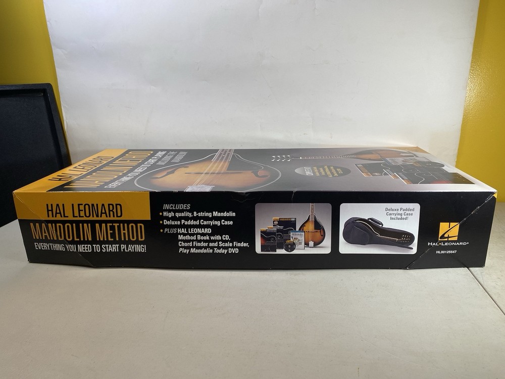 Hal Leanard Harmony Mandolin 8 String & Method Book HL00125547 Instrument 46S19