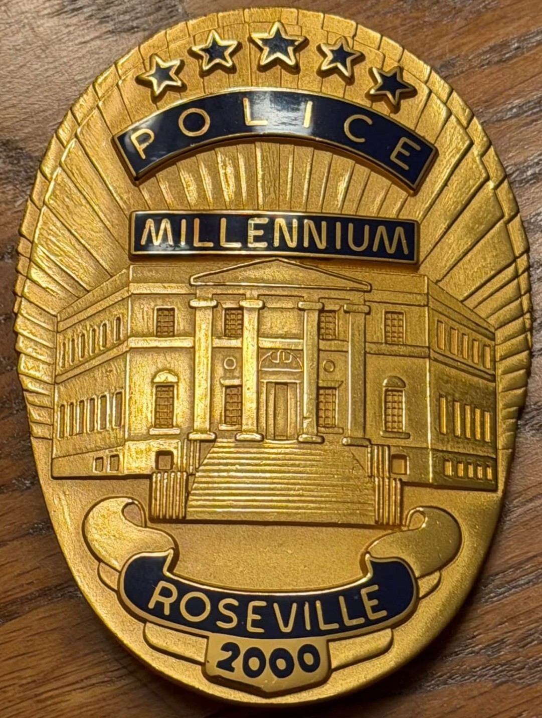 Roseville MI Police Millennium Commemorative Collectible Badge