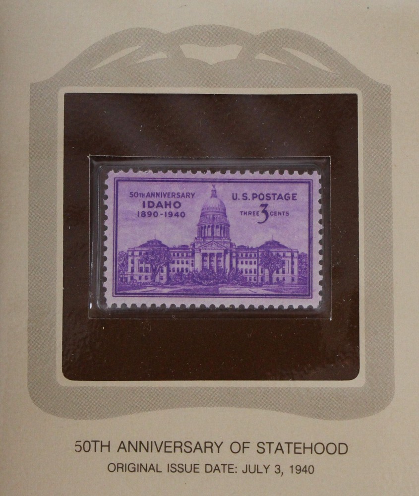 The Heritage of America Stamp Collection 17 Stamps & Envelopes