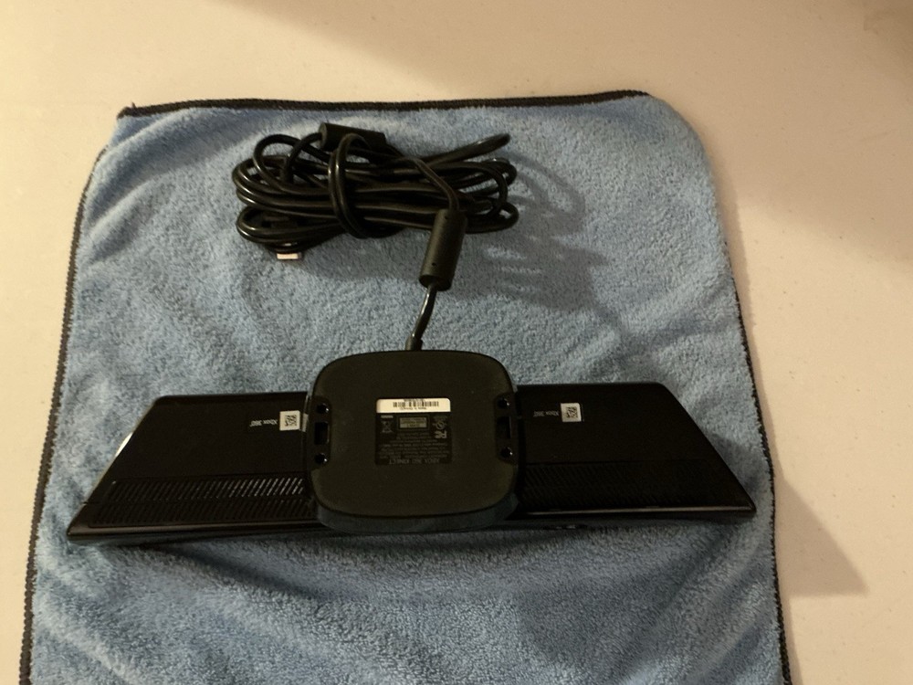 Microsoft Xbox 360 Black Video Game Console with Kinect Sensor & Accessories