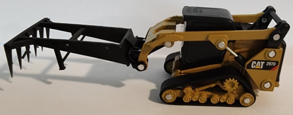 1/64 3D Printed Skid Loader Siliage Rake Attachment