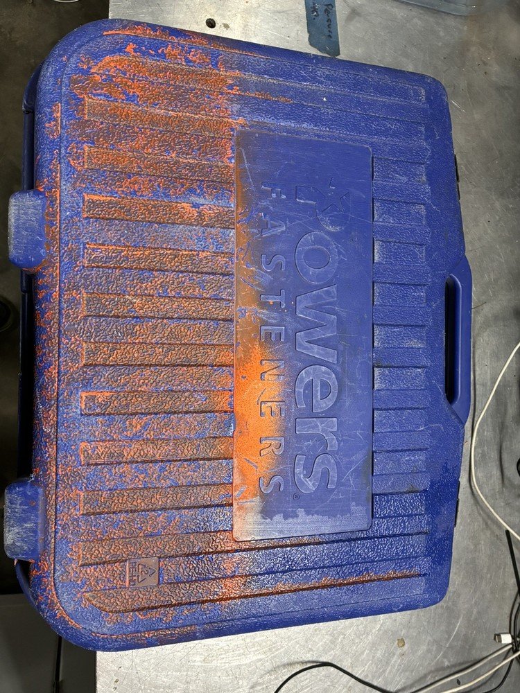 Power Actuated Tool Powers P3500 W/-case And Extras