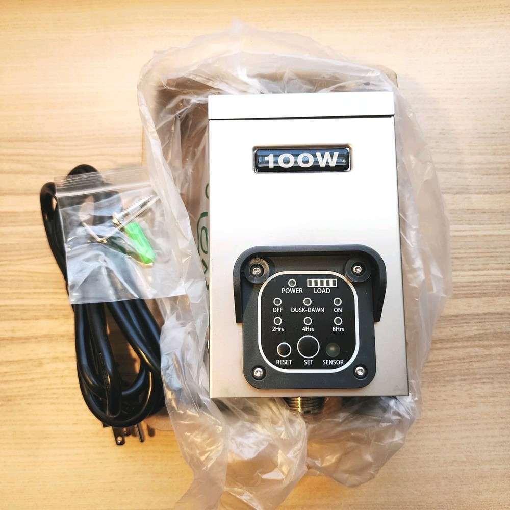 VOLT 100 Watt 120 Volt MultiTap Transformer Landscape Lighting Box 100w