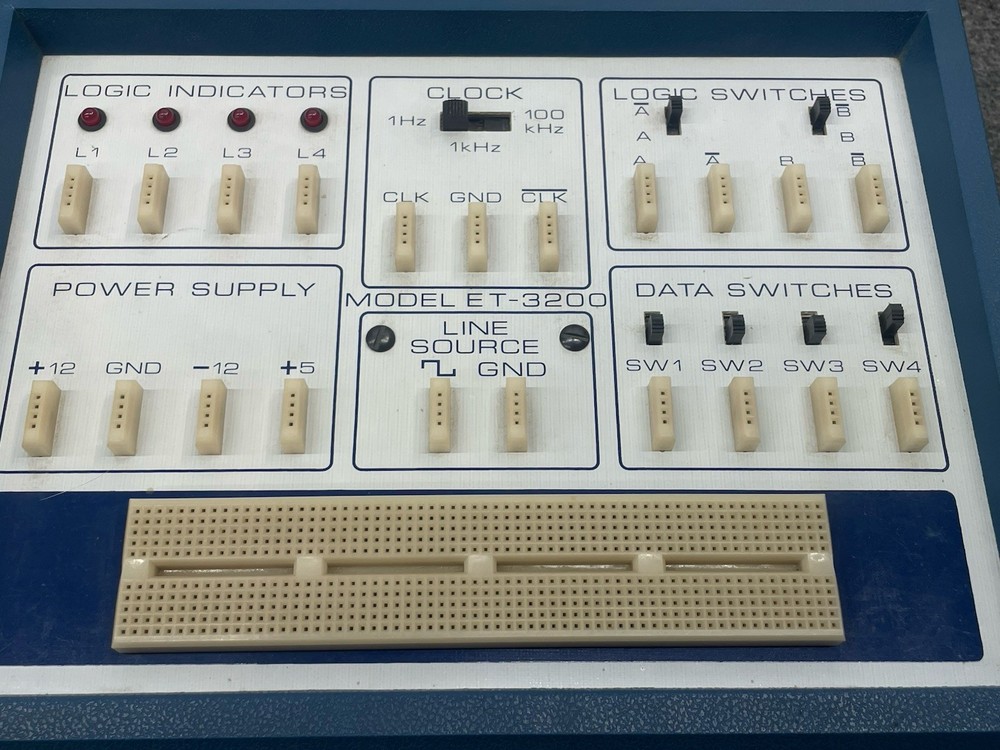 Heathkit Digital Design Experimenter ET3200 - POWERS ON - UNTESTED