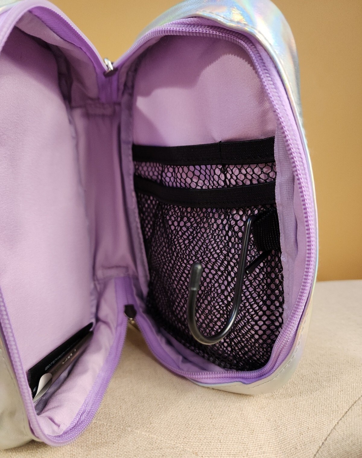 Bioworld Disney the Little Mermaid Ariel Rock Cosmetic Bag Makeup Pouch NEW