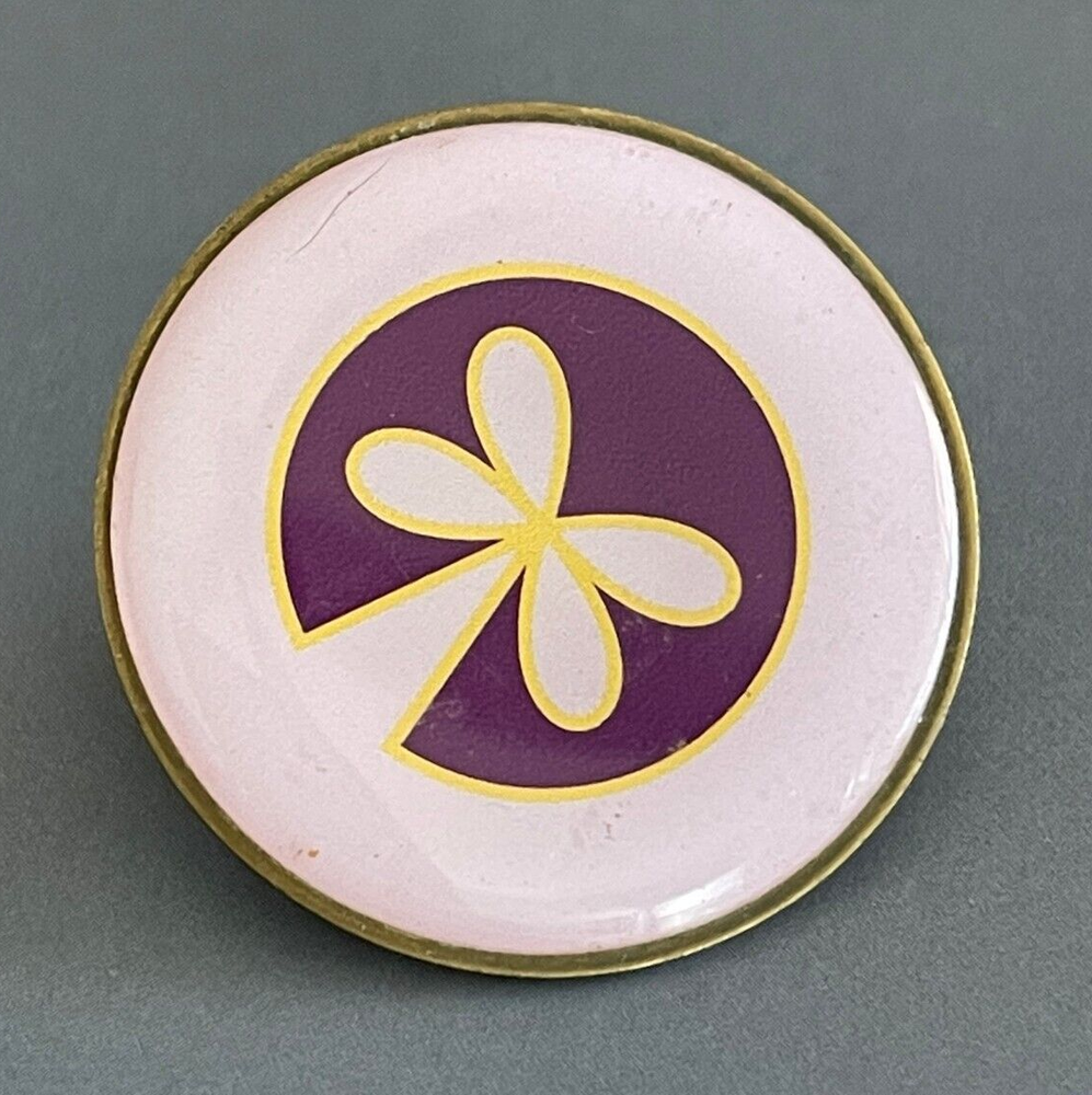 Dragonfly HR program Amazon Employee Peccy Pin