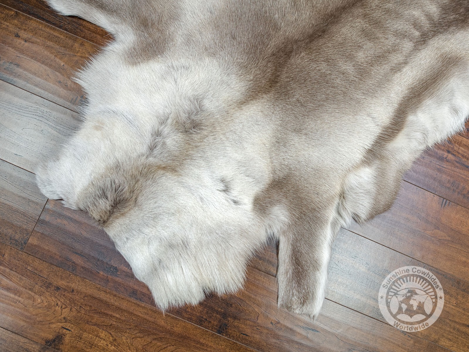 Greyish Genuine Reindeer Hide Rug - Size 3x5'