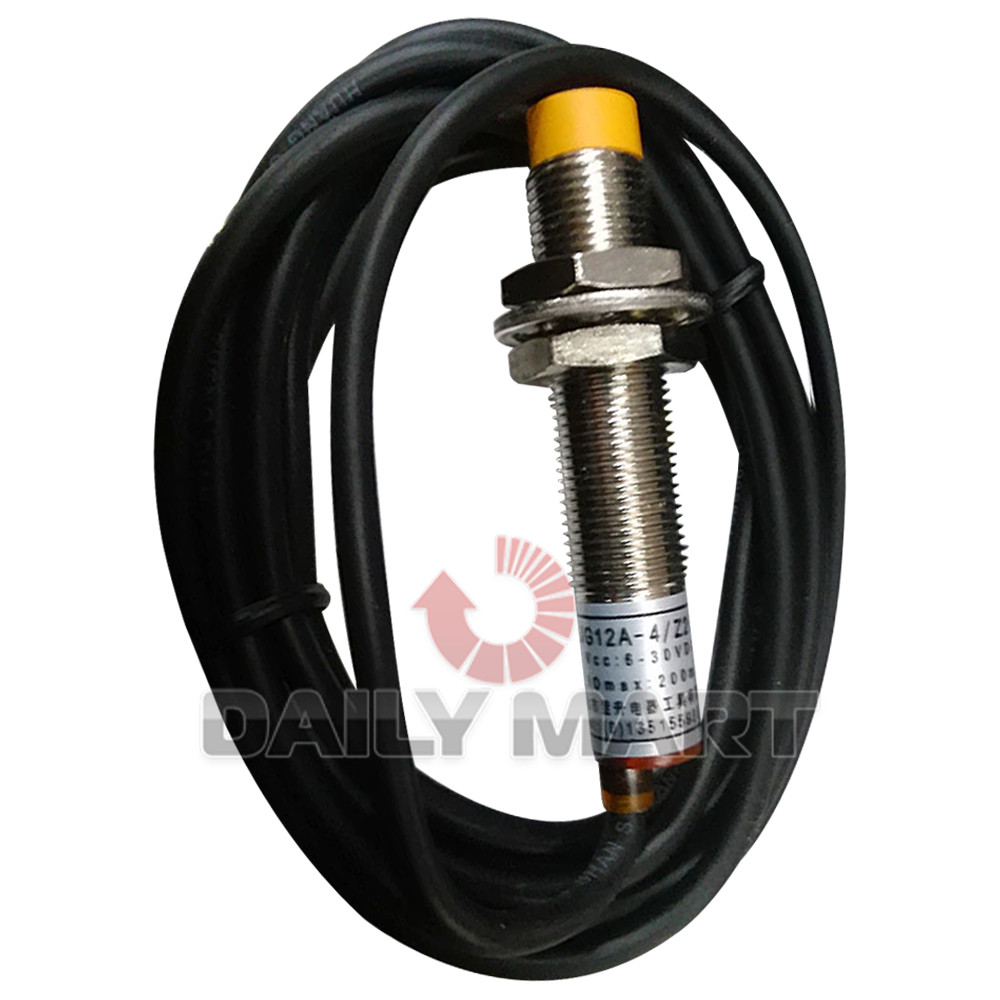New In Box LJG12A-4/Z2CN2 Proximity Switch Sensor