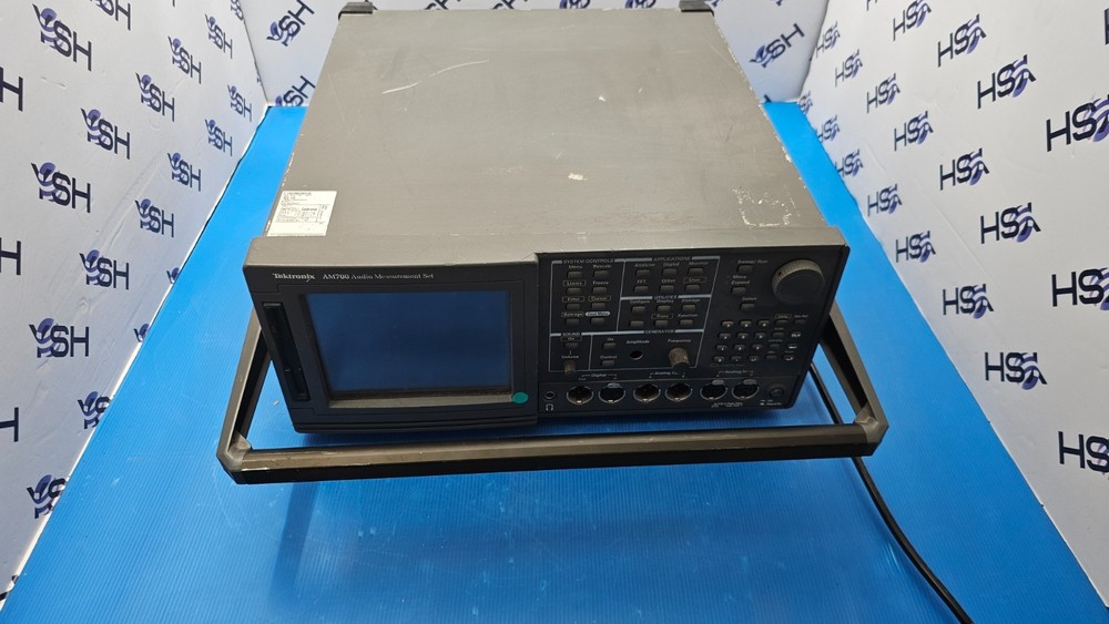 Tektronix AM700 Audio Measurement Set