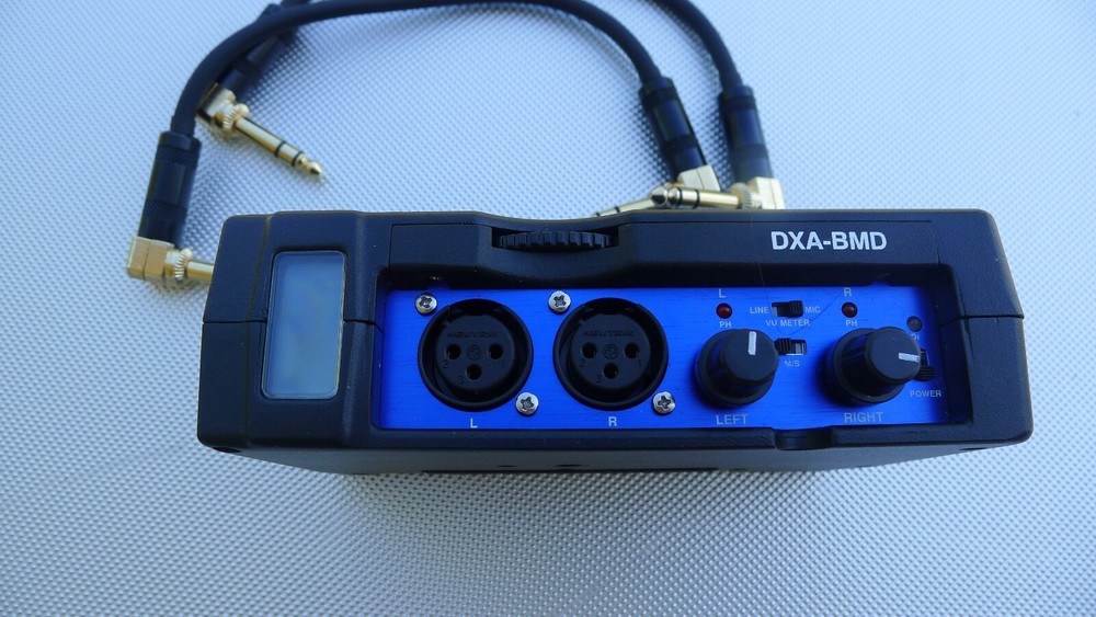 Beachtek DXA-BMD Blackmagic Cinema Camera 2-Channel Passive Audio Adapter