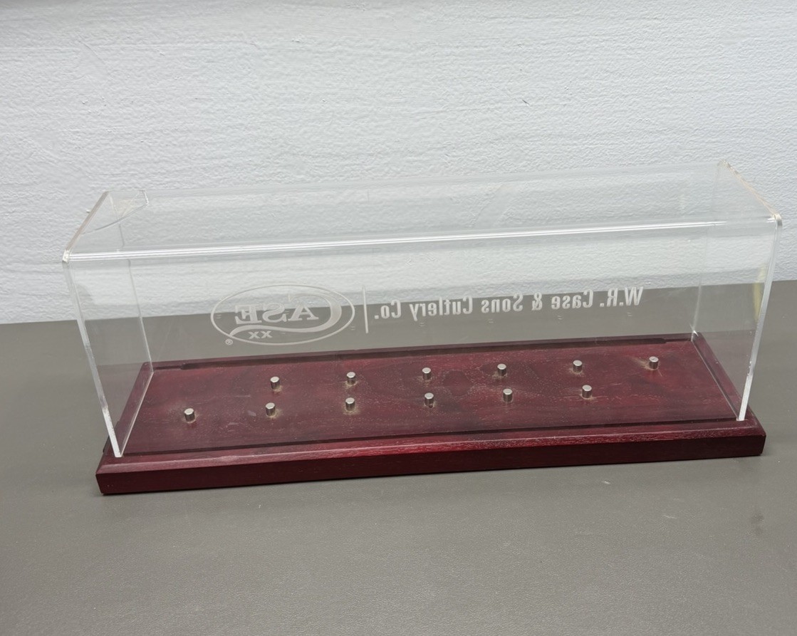 Case Cutlery 22850 Illuminated Dome Cherry Magnetic Blue LED Display CRACKED!!