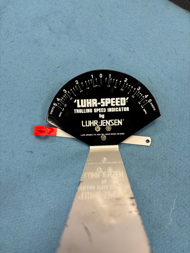 LUHR-Speed Trolling Speed Indicator