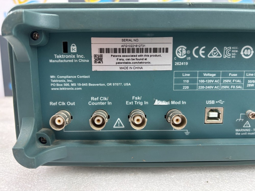 Tektronix AFG1022 Arbitrary Function Generator, 25MHz - 125MS/s