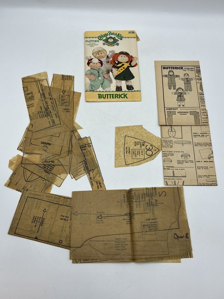 Cabbage Patch Kids Butterick design Lot. A2