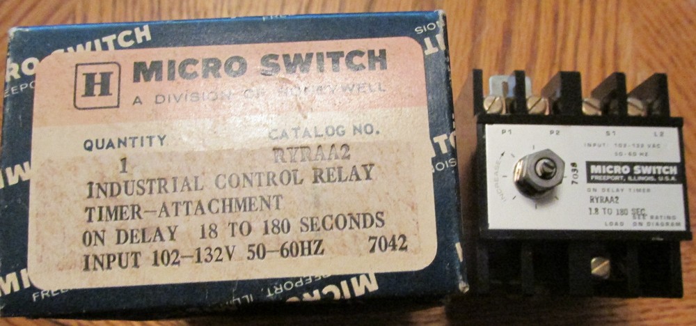 NEW NOS Micro Switch RYRAA2 On Delay Timer Industrial Control Relay 102-132V