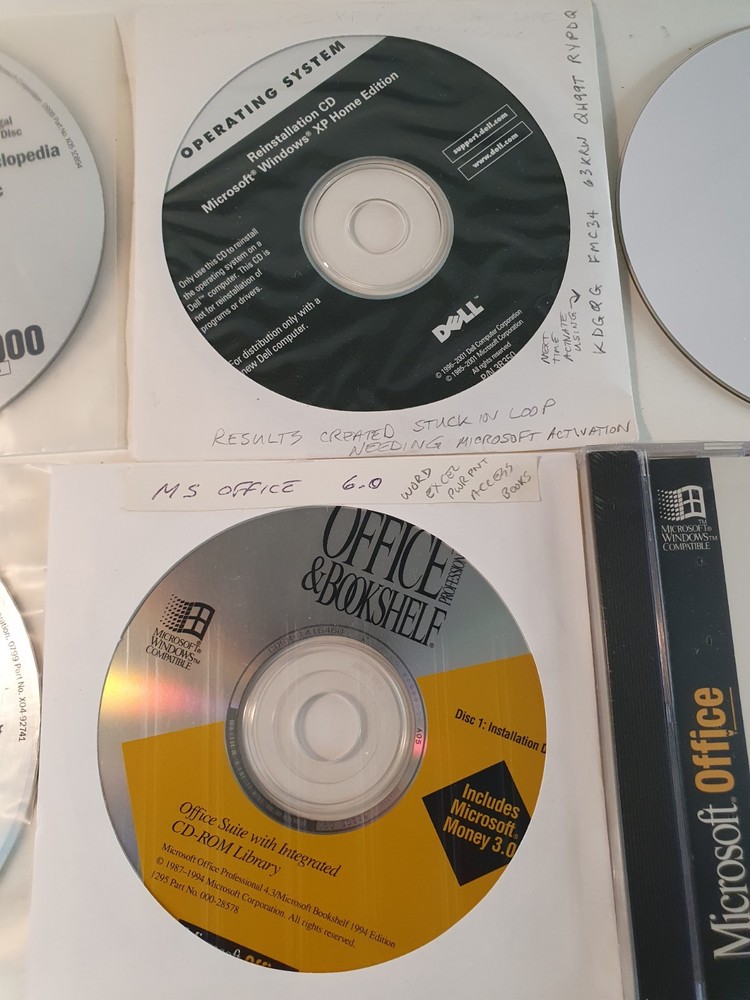 Vintage Microsoft Software Office Developer's Kit, Money 2000, Bookshelf,...