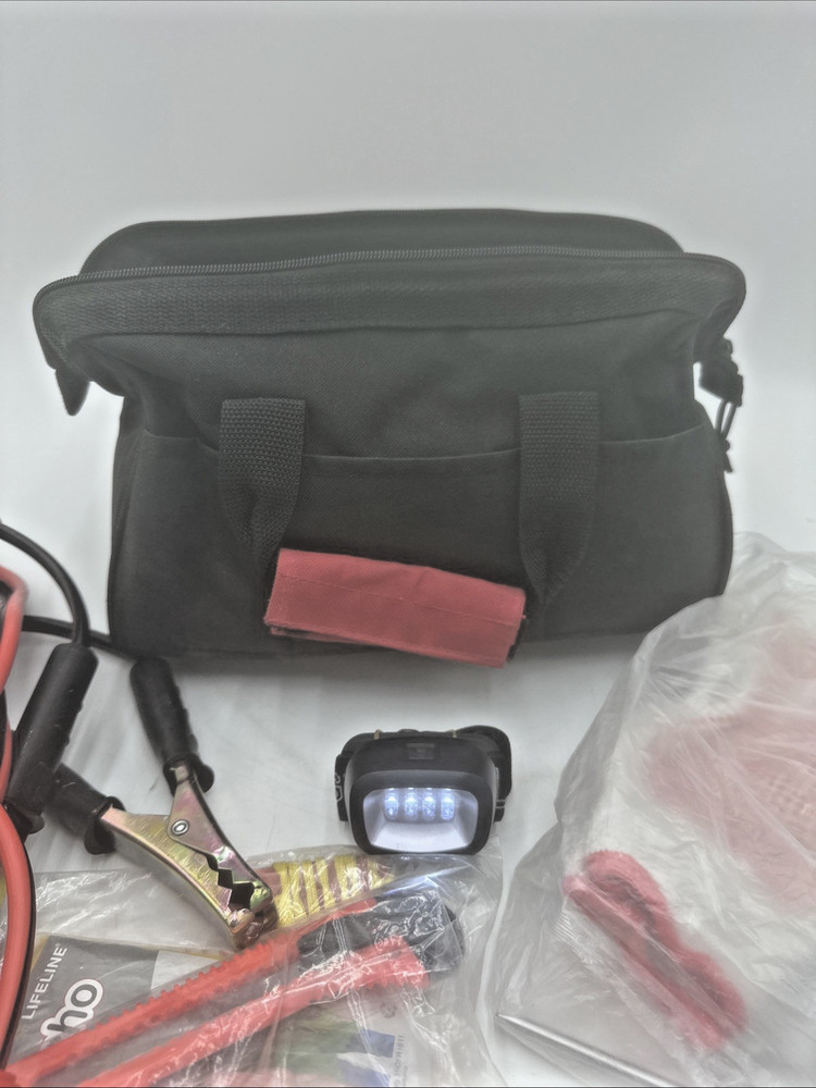 Les Schwab Emergency Road Kit