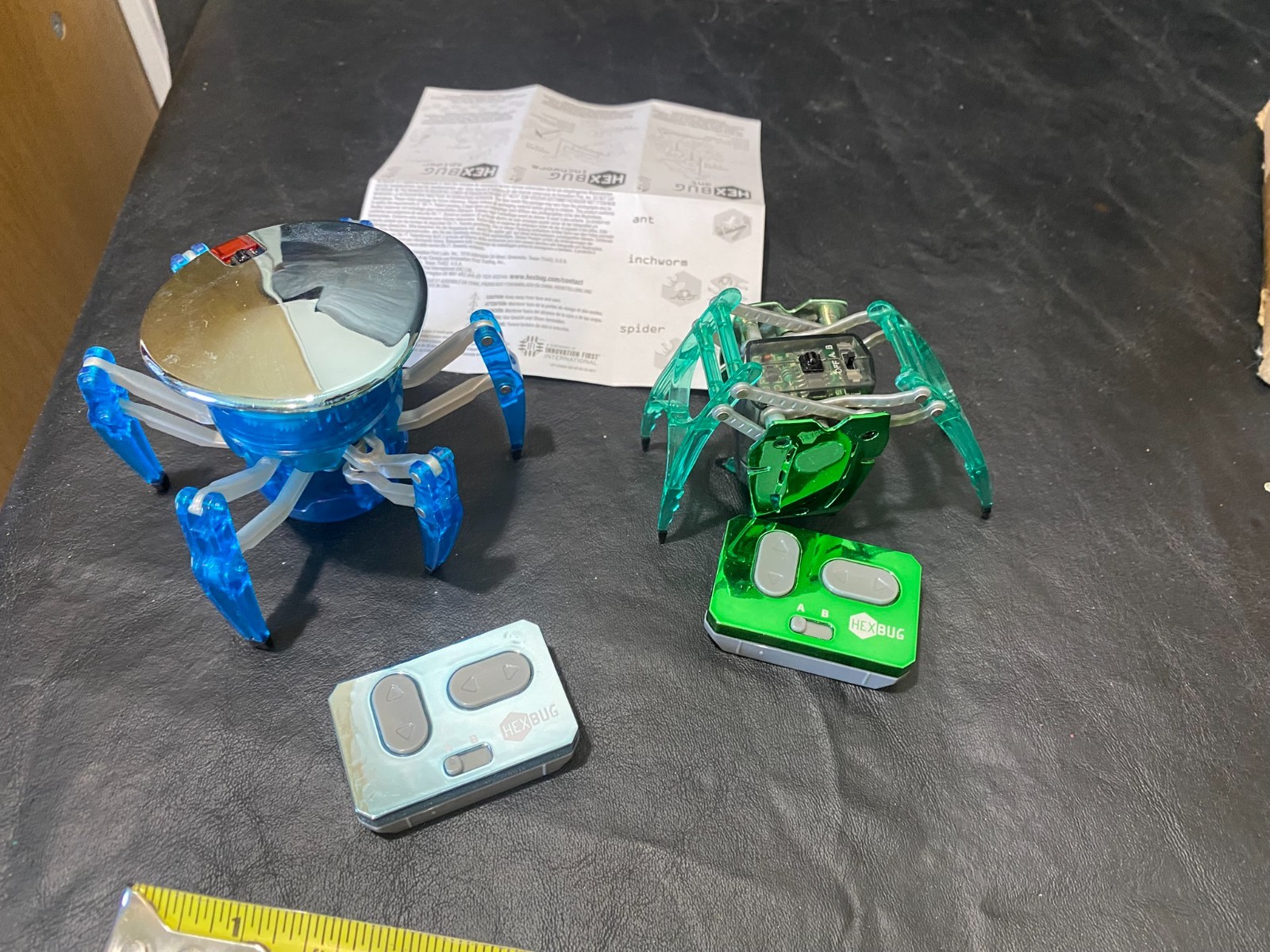 hexbug ant inchworm spider remote hex bug pre-owned