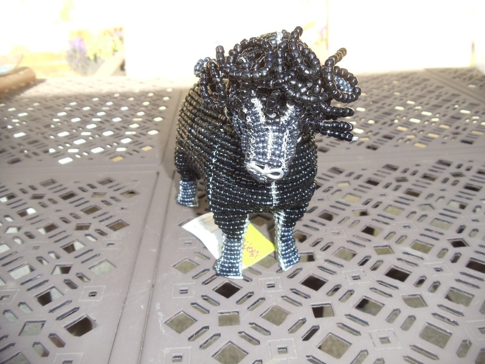 Beaded land: Black sheep