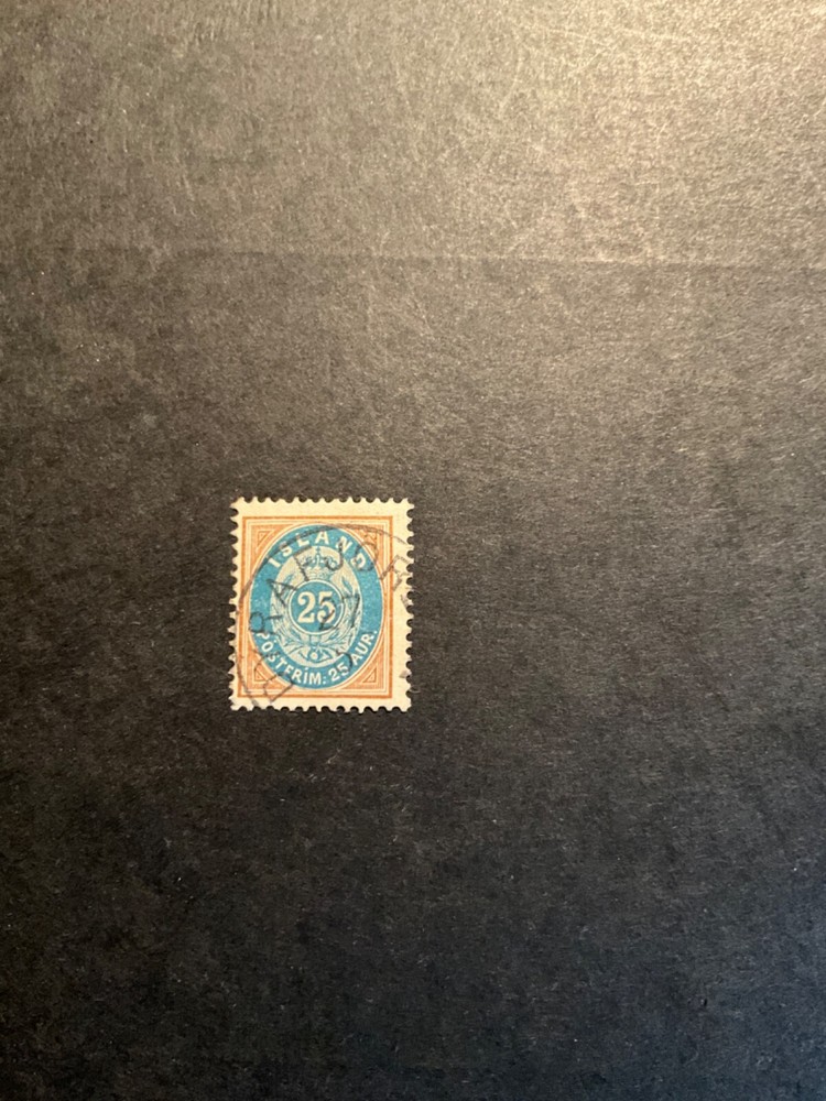 Iceland Scott #29 used
