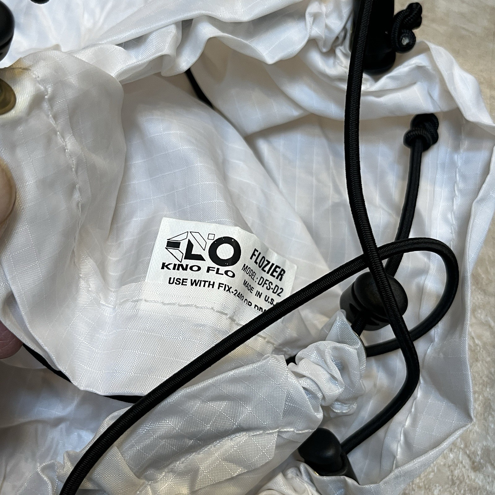 Kino Flo Diva-Lite 201 Fluorescent Light w/ Case, Gel Frame & Bulbs Tested