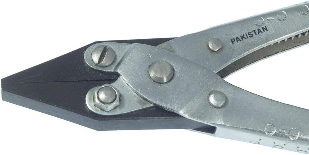Smooth Flat-Nose Jaw Parallel Pliers