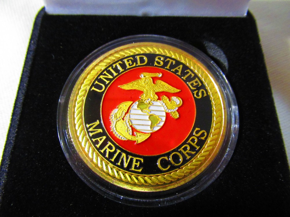 US MARINE CORPS " SERGEANT " Challenge Coin w/ Presentation Box