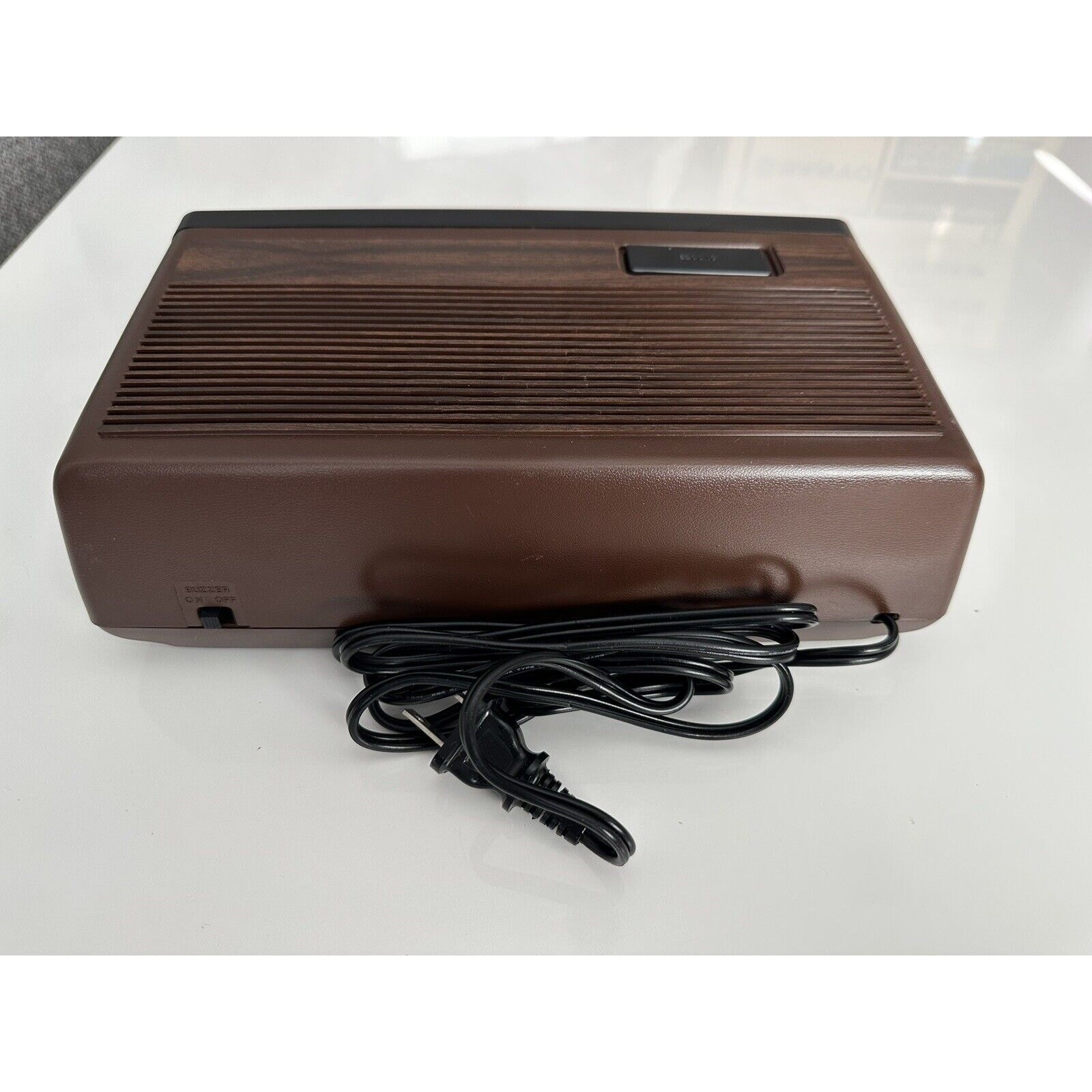 VINTAGE *NEW* 1980's Sanyo RM 5300 Walnut LED Alarm Clock Radio