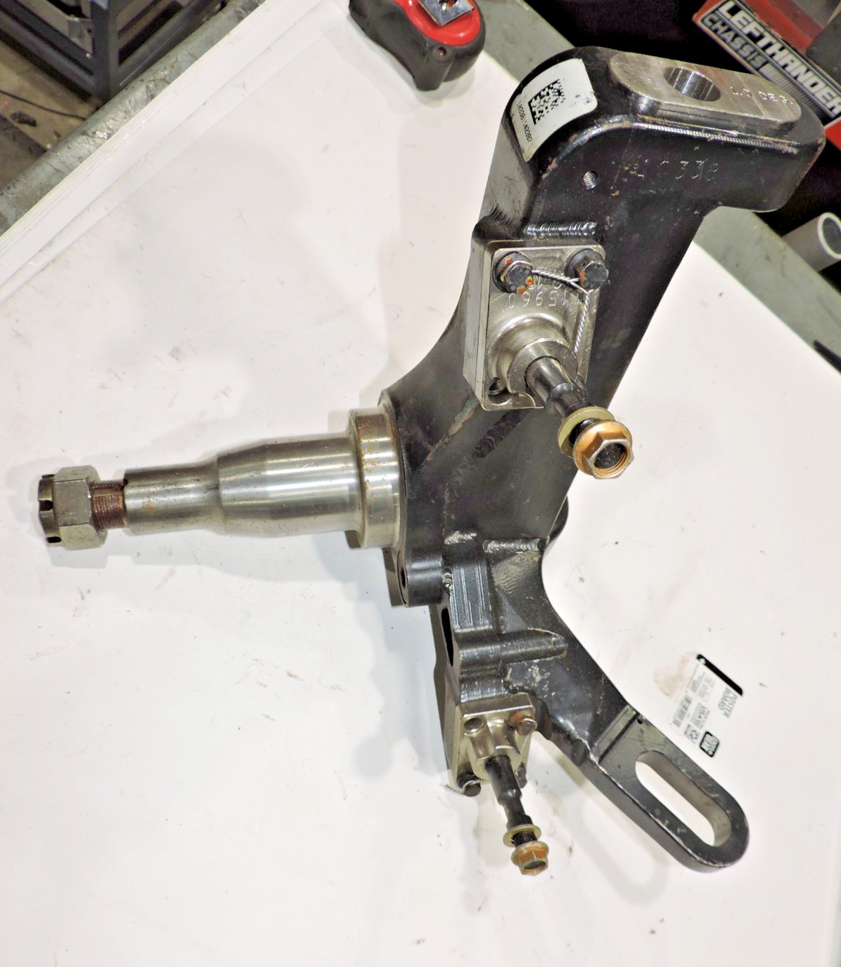 Right front Hendrick cup spindle  5x5 6-8* degree pin NICE road course Nascar