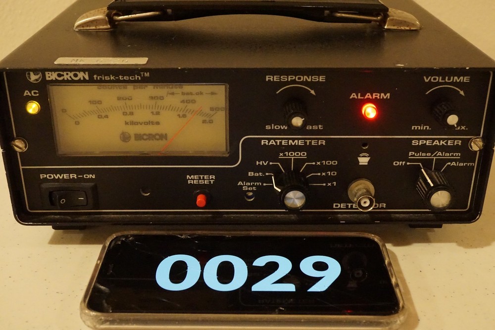 Bicron Frisktech Benchtop Radiation Meter 0029