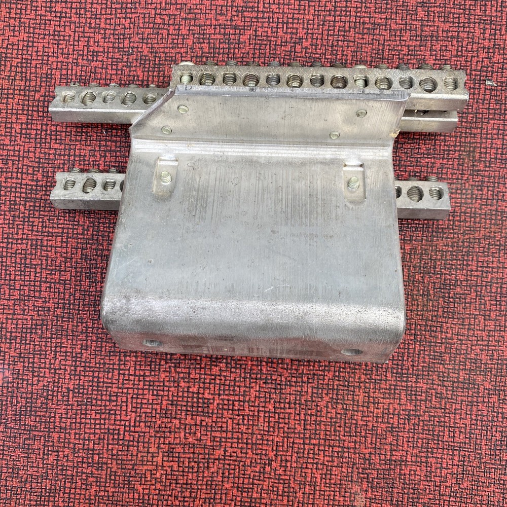 Square D HC4SN I-Line Neutral Assembly - Pre Owned - Untested