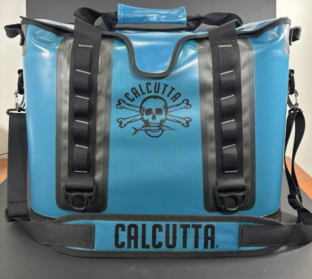 Calcutta Renegade Performance Soft Sided Cooler with Backpack Straps 30 L