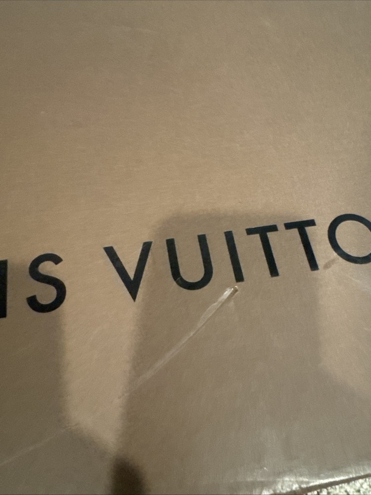 Louis Vuitton Box 16x20