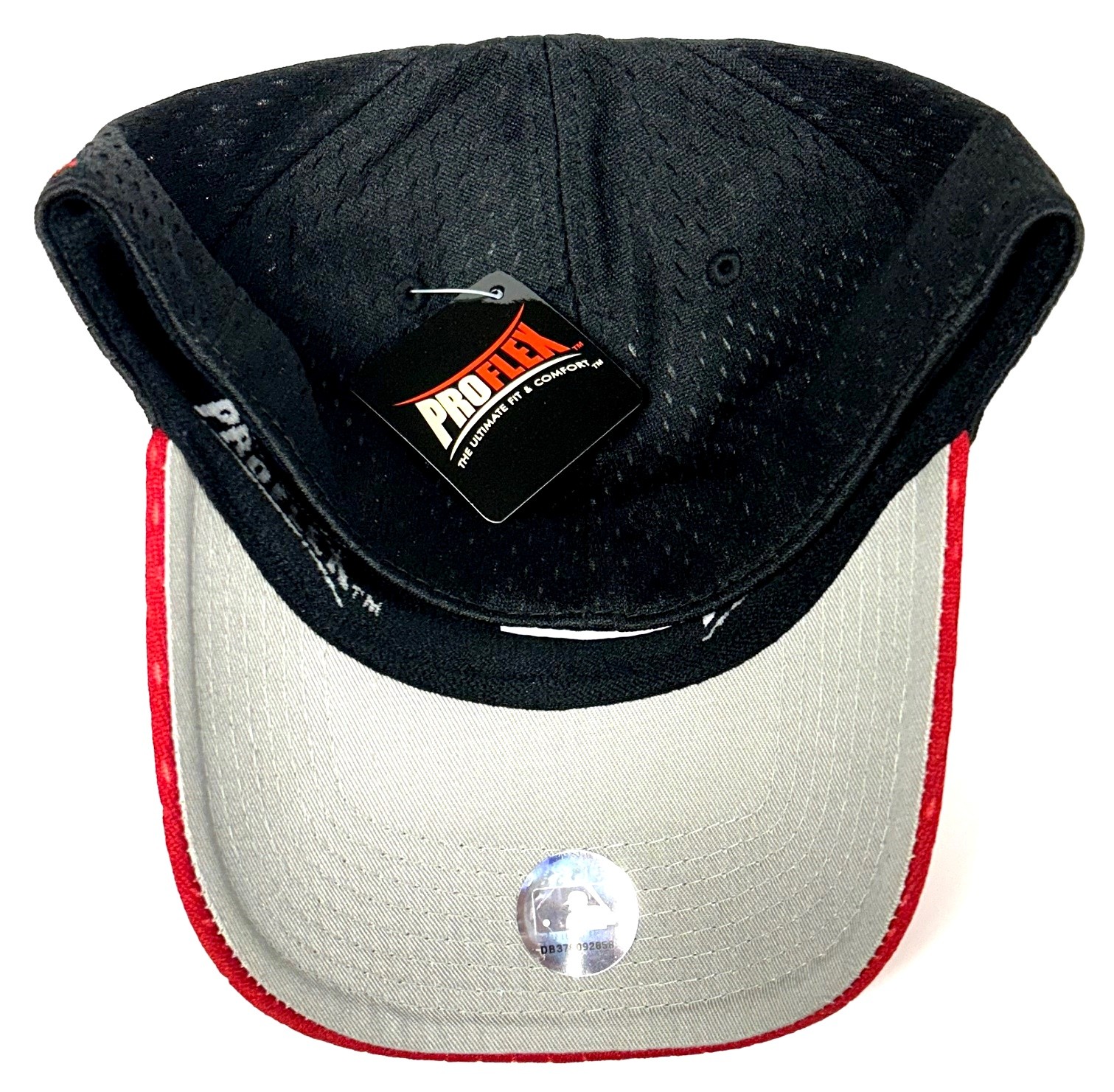 Cleveland Indians MLB OC Sports Black Red Chief Wahoo Hat Cap Flex Fit Mens L/XL