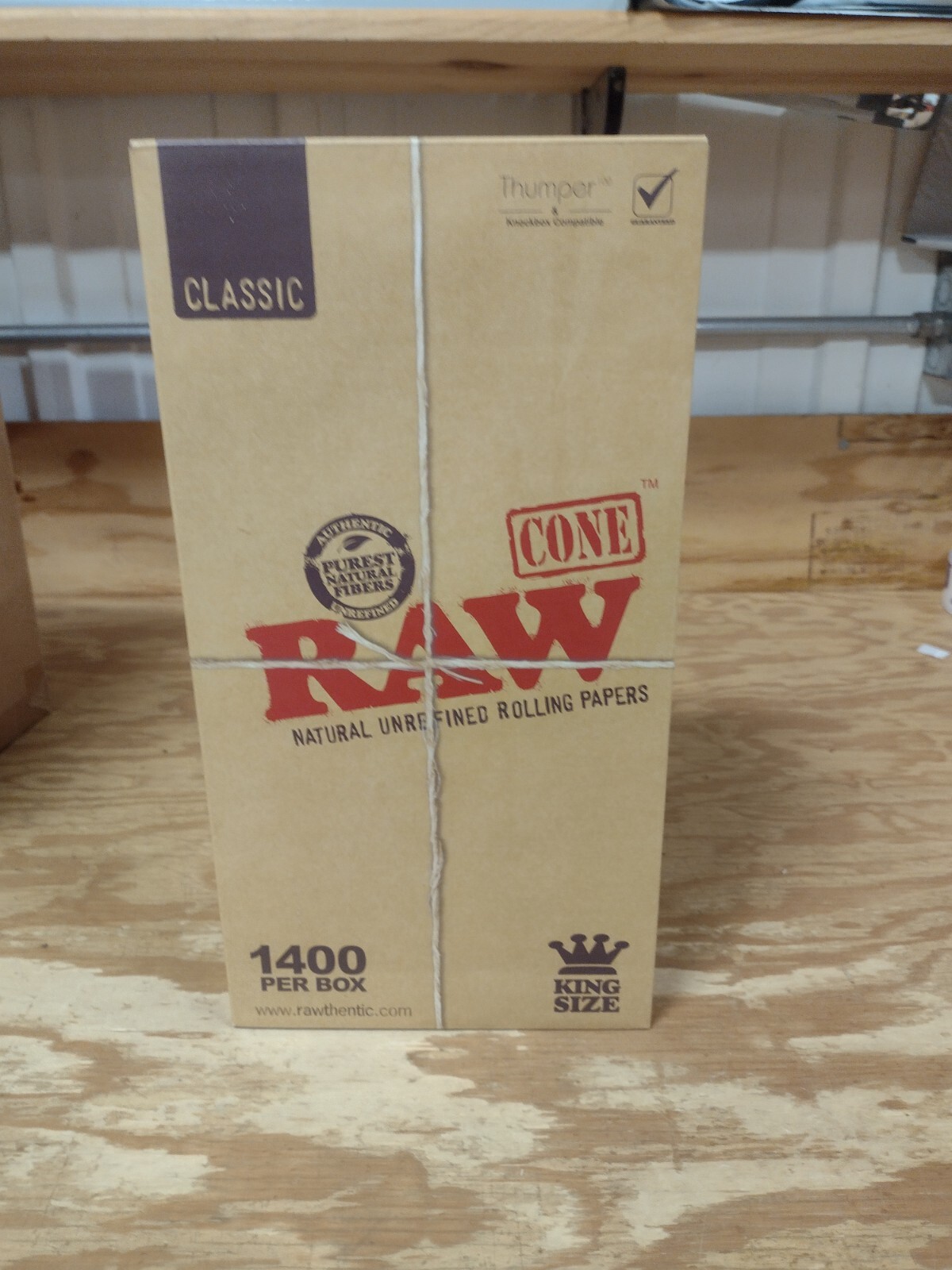 Raw Classic - King size Rolling paper Cones 1400 - BULK BUY