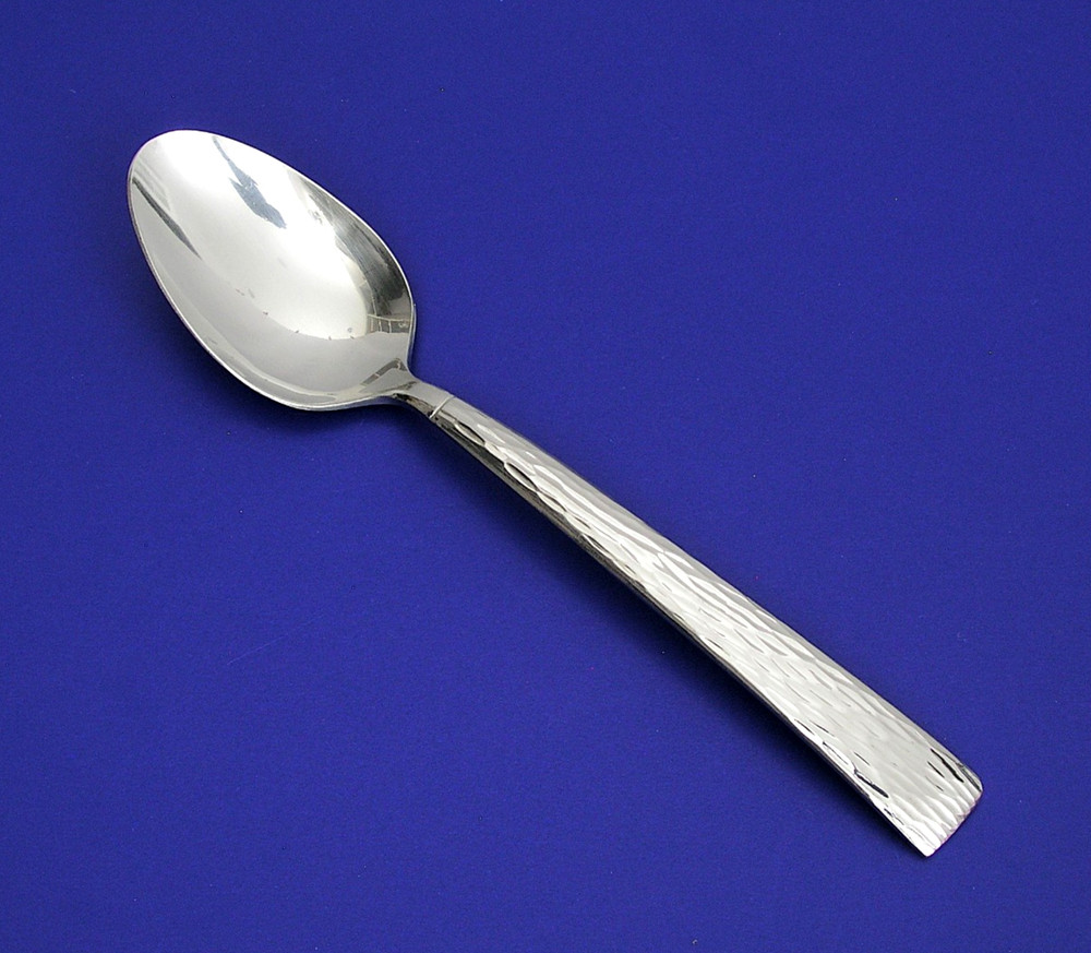 40 PCS HAMPTON ARGENT BROCADE STAINLESS FLATWARE (8) PLACE SETTINGS - VERY NICE