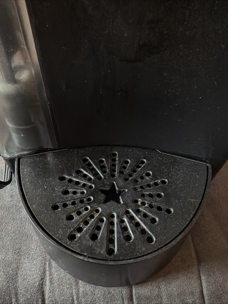 Keurig K40 Classic Single Serve Coffee Maker - Working Condition See Description
