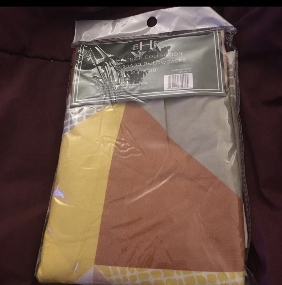 Mackenzie Collection Patchwork Pattern Pillowcases 20x30