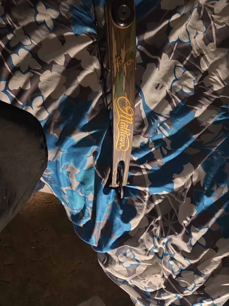 Mathews SE4 Solo Cam Compound Bow RH