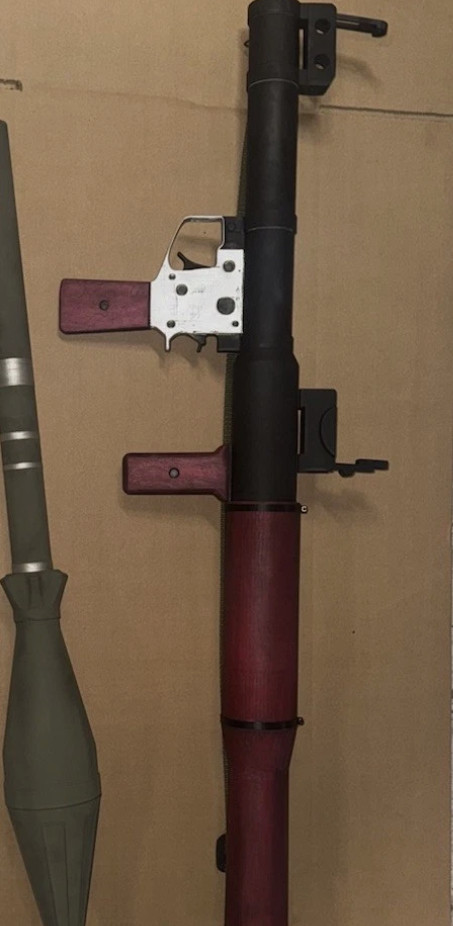 Full-Size RPG-7 Replica Prop – PVC Reinforced, Painted & Weathered orange tip