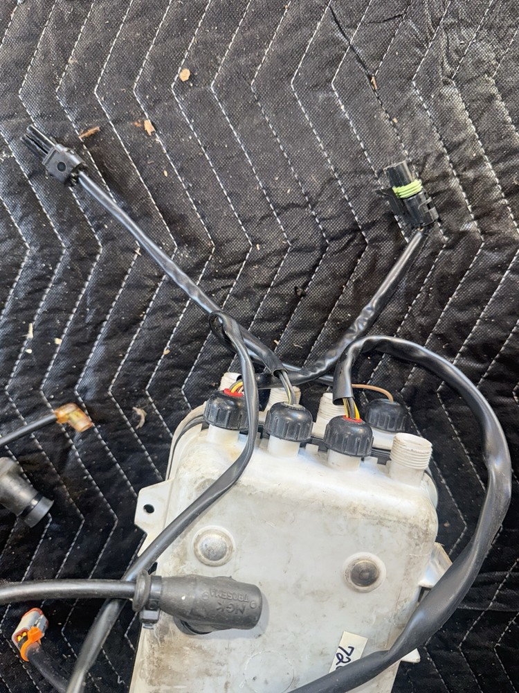 Seadoo 720 Electrical Box