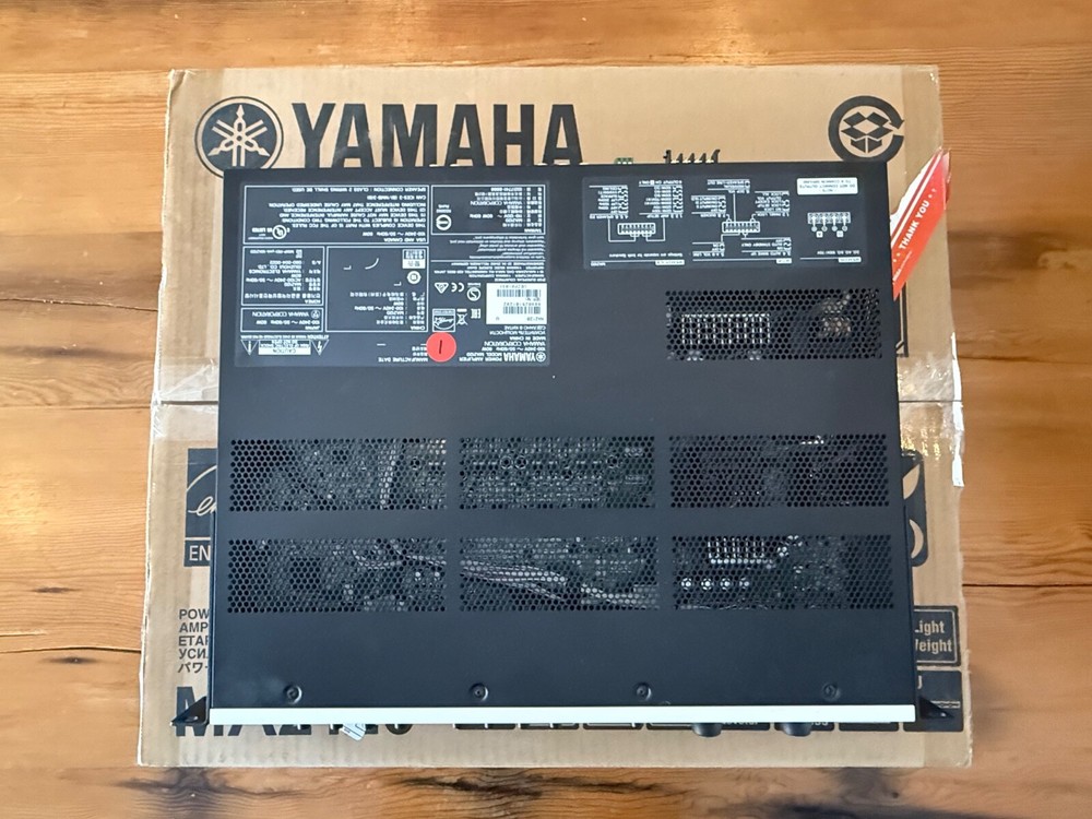 Yamaha MA2120 | Switchable Class-D Mixer Amplifier