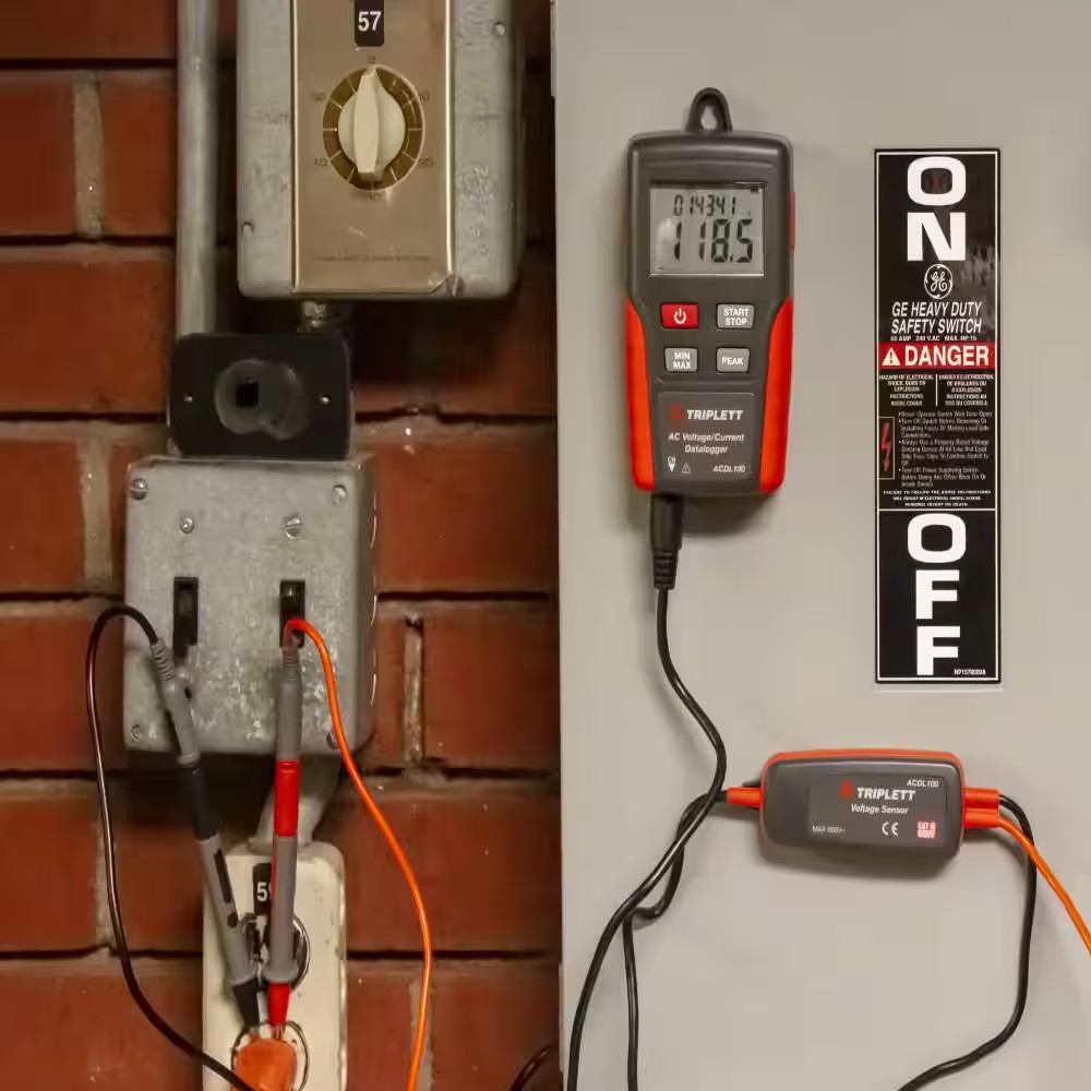 True RMS AC Voltage/Current Datalogger